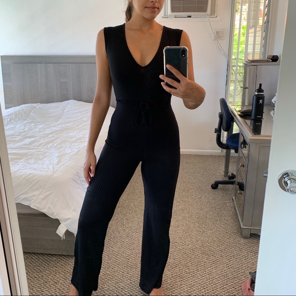 Pretty Little Thing jumpsuit - 4